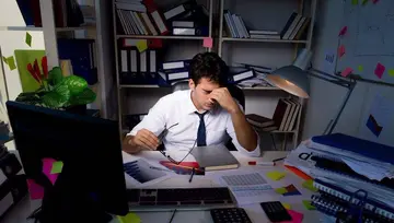 利益冲突|如果和同事有工作利益冲突, 不要和同事走的太近