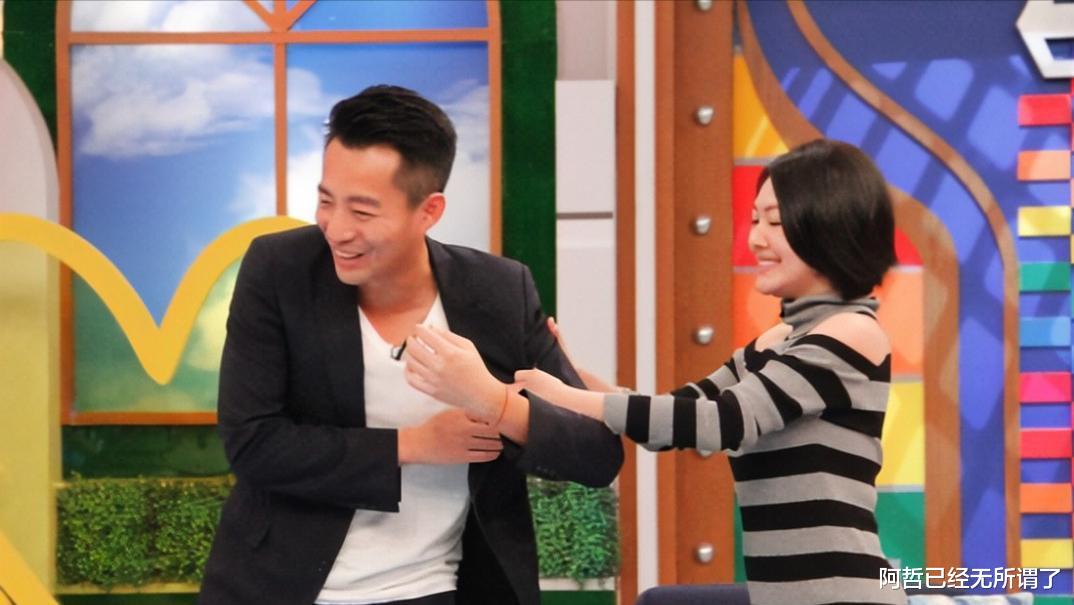 汪小菲|汪小菲直播前一秒说想孩子，下一秒喊快买酸辣粉，吃人血馒头