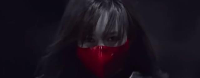 金素妍|《顶楼》全员售后来了！金素妍延续疯批形象，秀莲成天使拯救人类