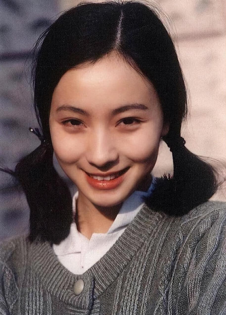 校花|中戏最美的十大校花,唐嫣未入前五,章子怡屈居第三