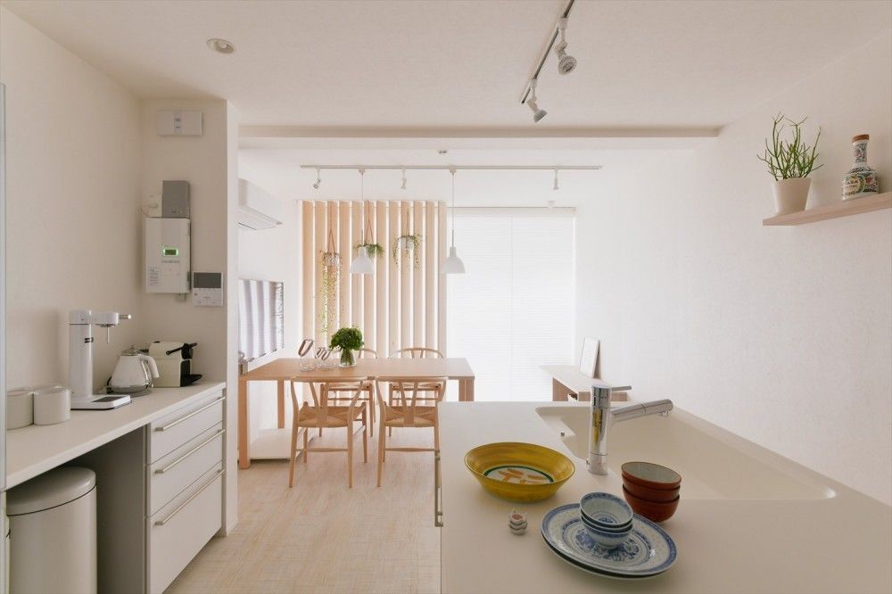 90小姐姐32㎡家中的精致场面,坚持全屋刷大白,被治愈了,好看