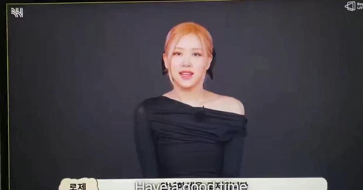 金高银|金高银举办出道十周年见面会，孔刘录视频应援，称对方小新娘好甜