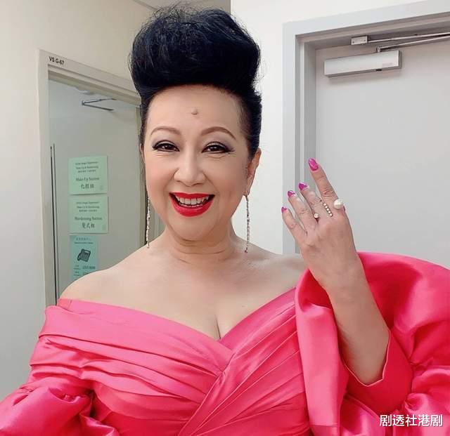 薛家燕|遗憾！71岁TVB著名老戏骨被曝情变，与小17岁内地圈外男友分手