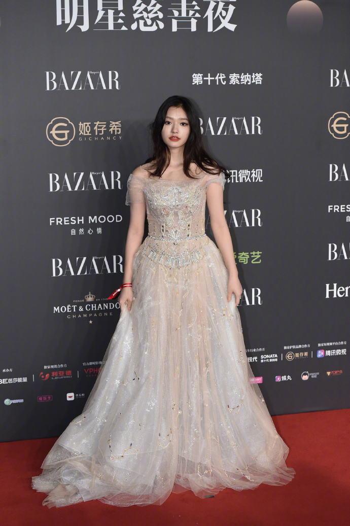 古力娜扎|杨颖宋茜古力娜扎谁的造型更美丽