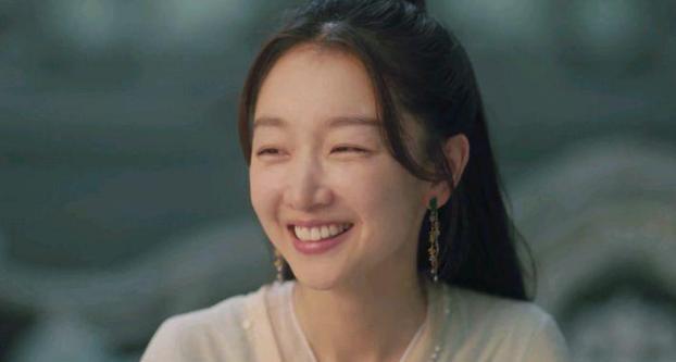 张子枫|张子枫新剧《回来的孩子》演技受争议，眼神空洞被说“木头”