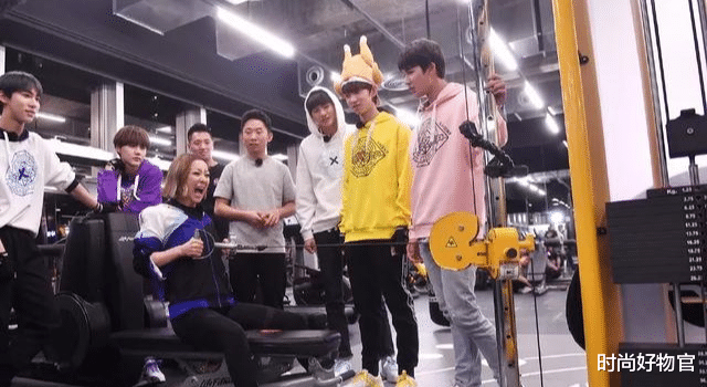 郑秀文|48岁郑秀文走出情伤，增肥10斤有肉感更有魅力，网友：黄心颖输惨