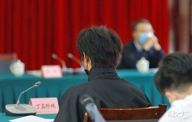 天天向上|丁真加入《天天向上》惹争议 本尊发文回应质疑