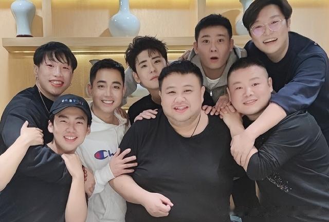 德云社|南京德云社停演，德云一队节目单被删除，观众晒退票短信