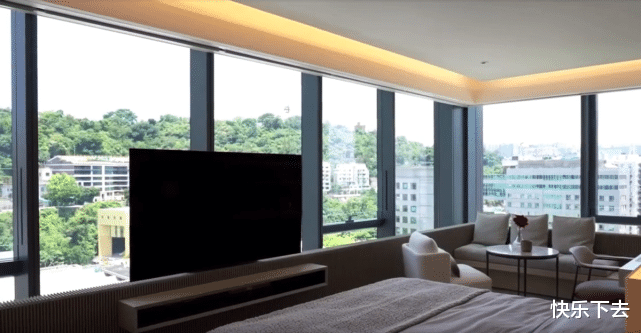 郭碧婷|郭碧婷怀二胎临近产期!婆婆的大礼已备好,婆媳年轻时如复制粘贴