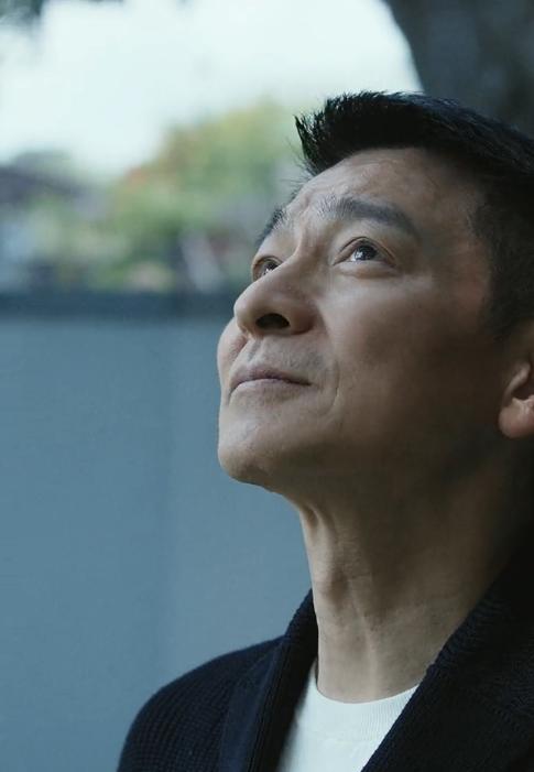 刘德华|刘德华：小满节气是最爱，驱车到田间地头将短视频拍出大片既视感