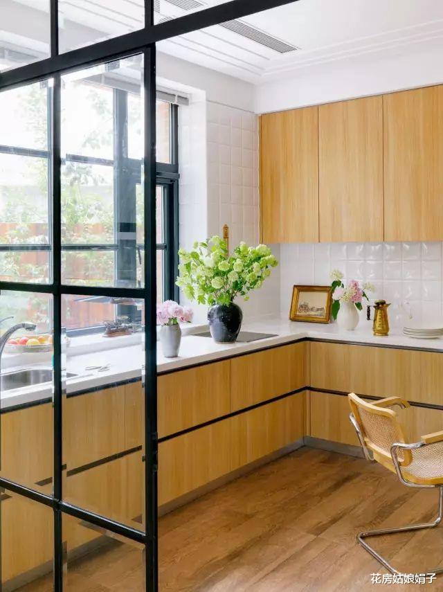 张静初的家,太美了,听说耐看的女孩,家里也会格外耐看