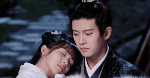 公主抱|男星们的公主抱:任嘉伦甜蜜,林更新吃力,王一博上头