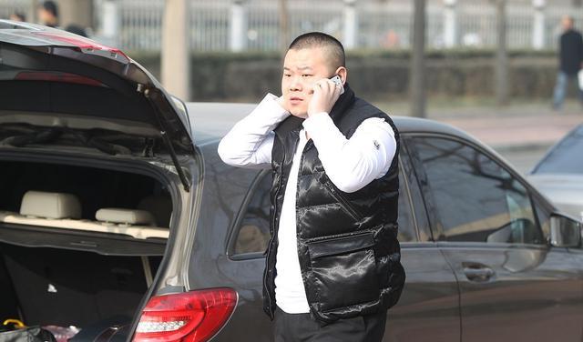 岳云鹏|岳云鹏要参加河南和东方卫视春晚，那央视呢？目前还没有准确消息