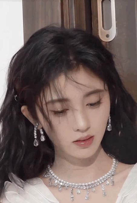 整容|表面“貌若天仙”，其实“歪瓜裂枣”，这6位女名星整得太惊艳