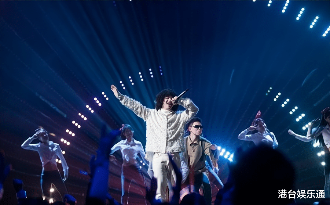 声生不息|《声生不息》首期赛果：香港新生代歌手炎明熹、曾比特各自取胜