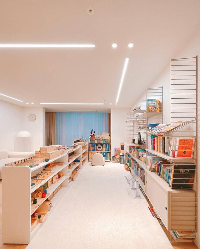 费尽心思装的客厅，爸妈第一次来却说存不住钱，你们来评评理！