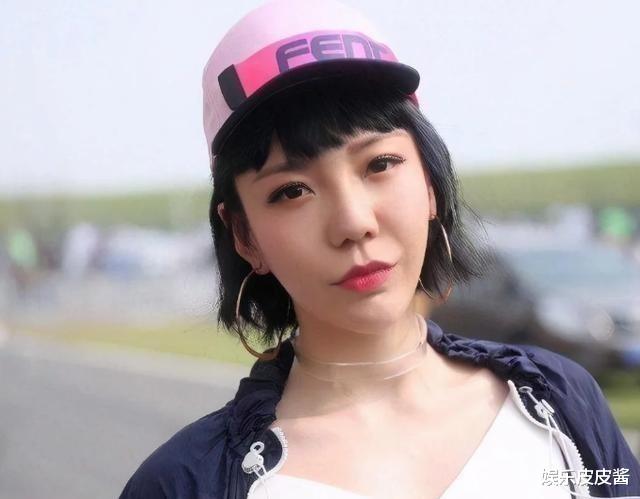 吴莫愁|10年了，从浓妆艳抹到素颜淡妆，是什么让吴莫愁有这么大的改变？