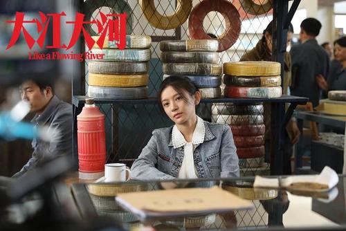 杨巡|《大江大河》原著中的三个隐形主角:她们,道出了中年女性的心酸