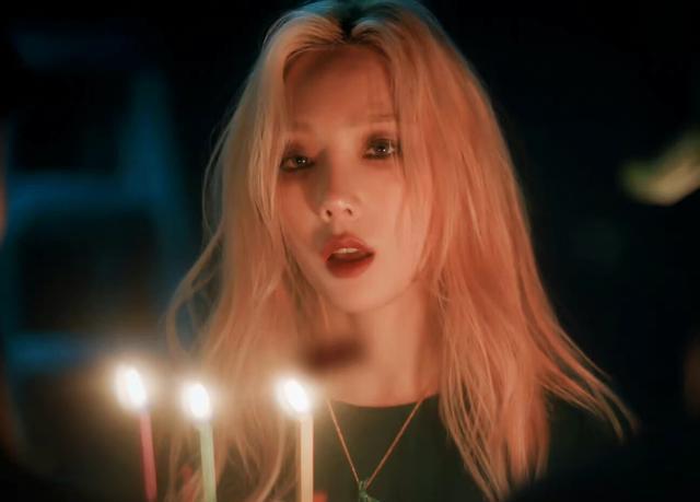 mv|泰妍时隔半年完成回归，新曲质感直接拉满，MV的场景不贵但很美