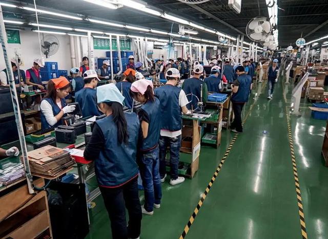 福建女子诈骗30亿,买千万游艇打60万美体针,被抓后:这辈子值了
