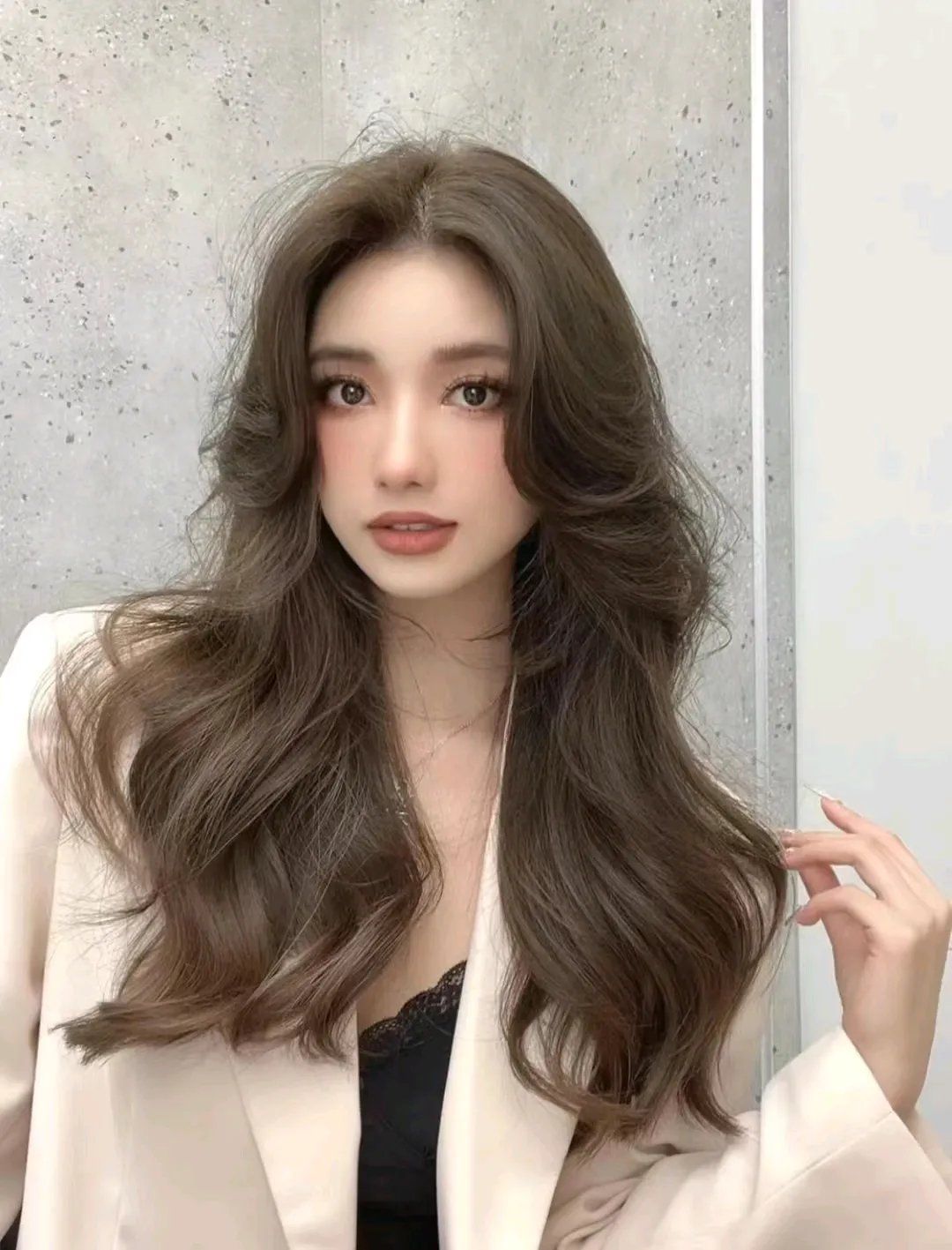 穿衣搭配 女发别再瞎剪了，看看当下最火发型17款，潮流还时尚