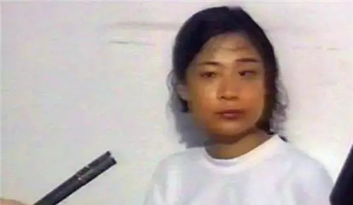 甘肃一女子,同时交往多名富豪,散打冠军都为她杀人,她是谁?
