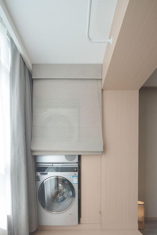 南京90后夫妻的90㎡婚房,打造佛系中式风情,水泥灰做渲染很大气