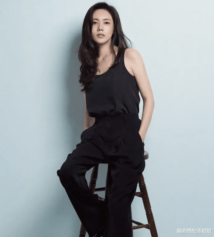 穿衣搭配|秋瓷炫真是中国好儿媳，虽然是南韩的女人，但衣品还挺贤惠的