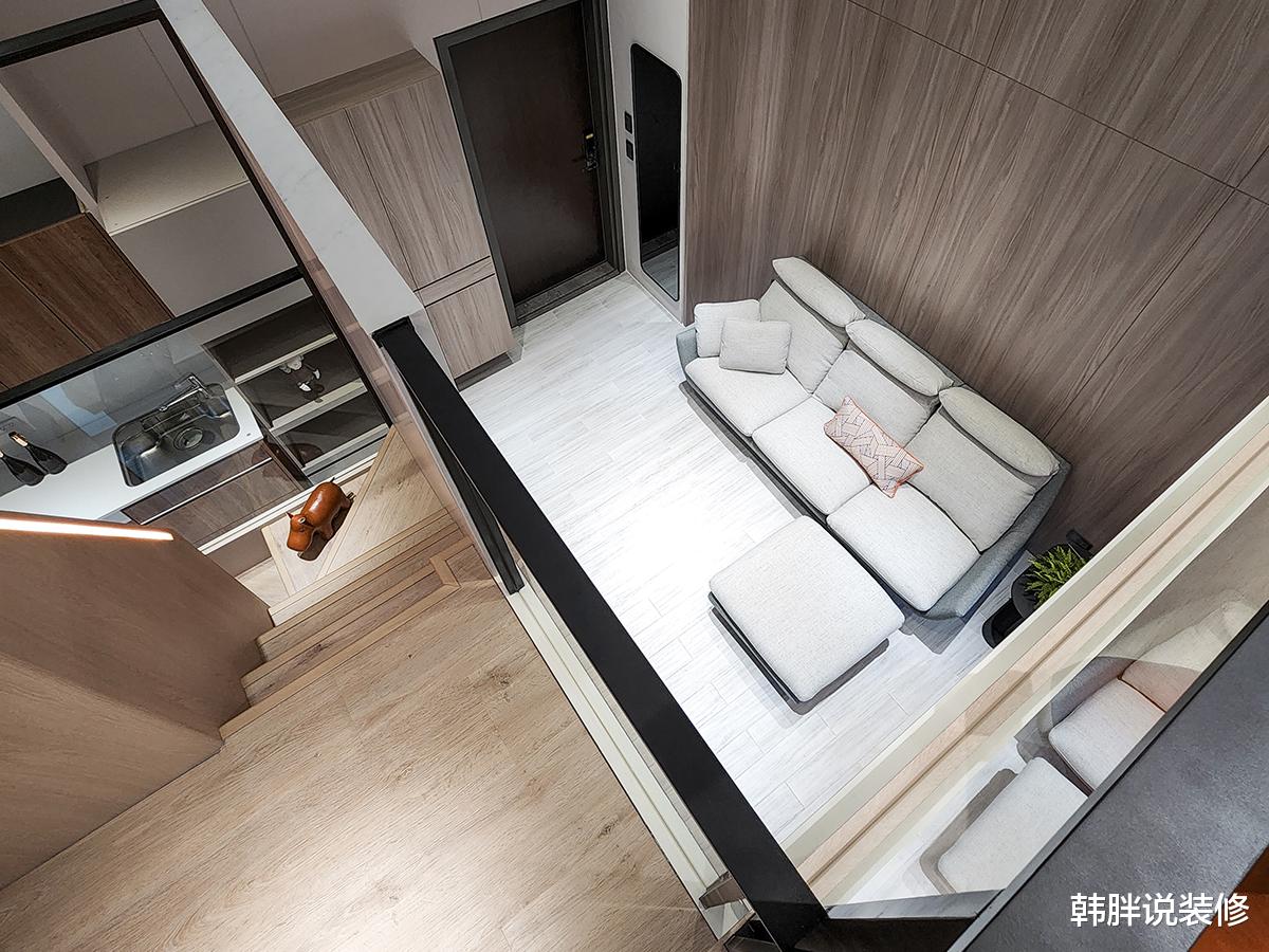 三口之家的高级场面，66㎡挑高户型，装出了“豪宅”感