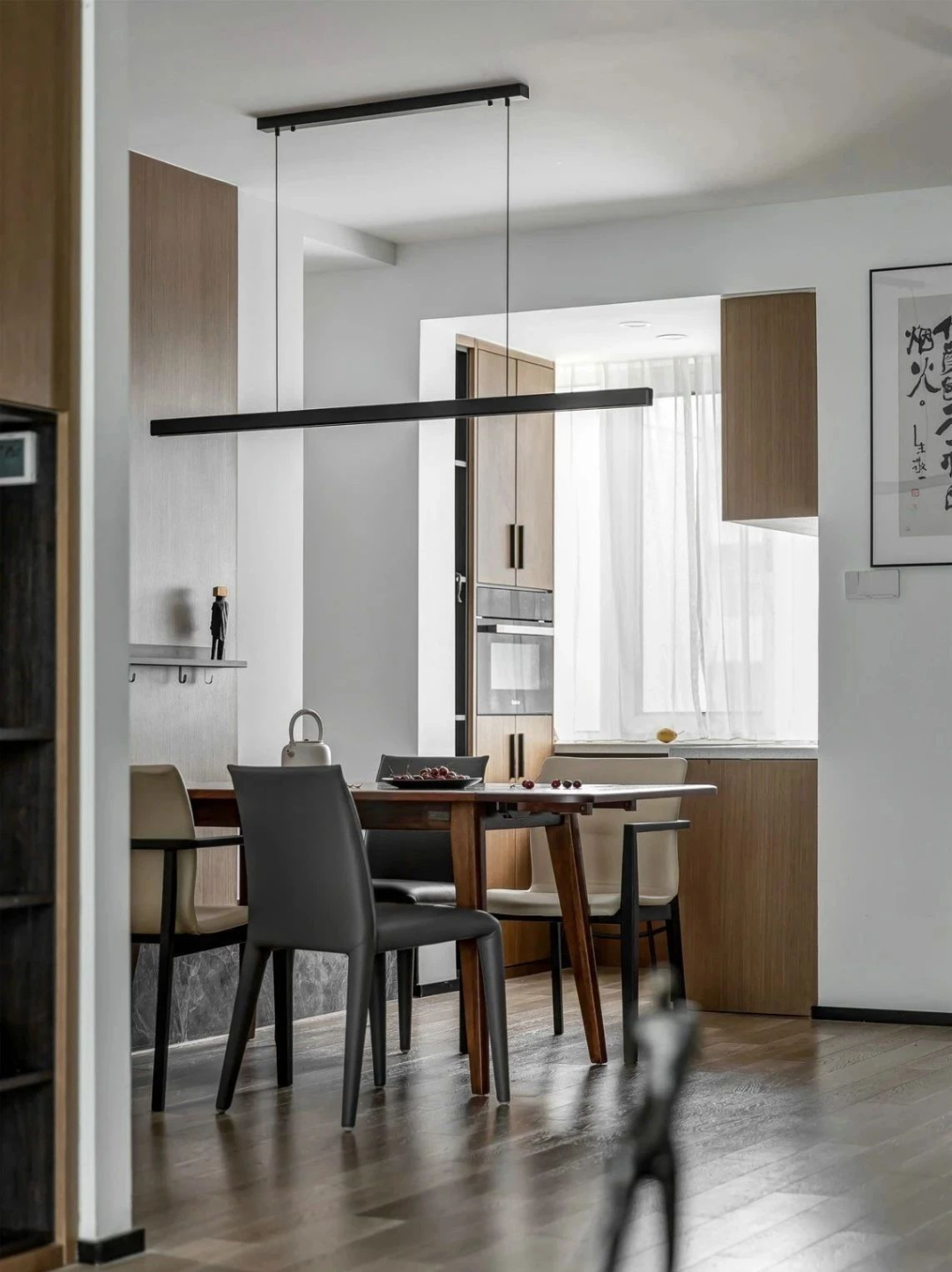 132m2现代新中式风,时尚简洁气质融入传统元素,越发优雅、文艺