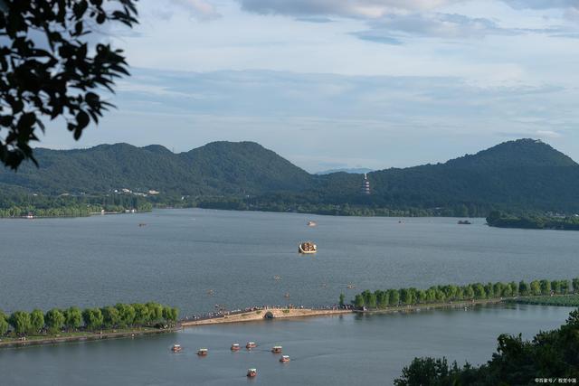 三亚|西湖是我国哪个城市的著名旅游胜地？网友表示：去了人生不白来