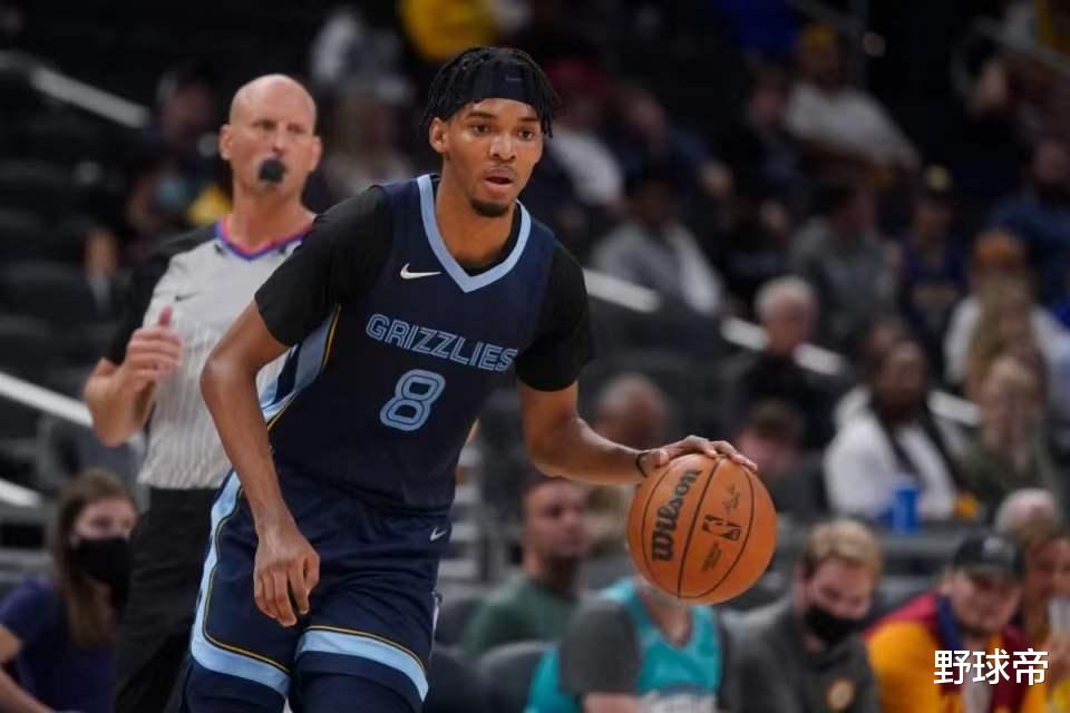 威廉姆斯|他是詹姆斯的侄子，进NBA后又长高2英寸？今天爆发，助队击败勇士