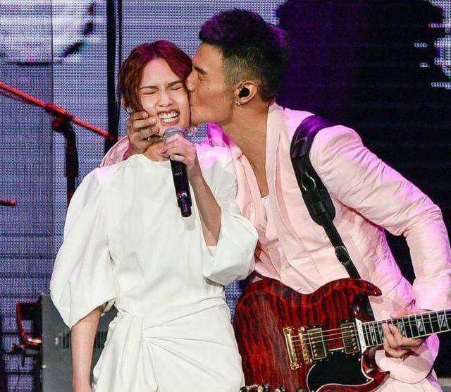 林依晨|AA制、分房睡、结婚不领证,这些明星夫妻的相处模式太怪了