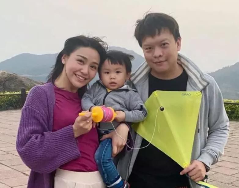 考试|2022年25位艺人离开TVB,办公室20年没装修,落后内地电视台太多