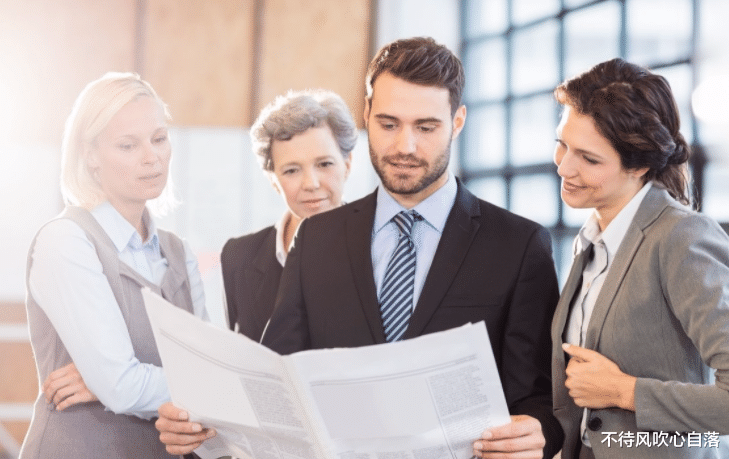 |在职场当中，同事之间的关系一直都有着微妙的关系