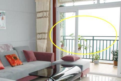 卧室阳台好还是客厅阳台好?我家开始就不听劝,入住才知是个坑