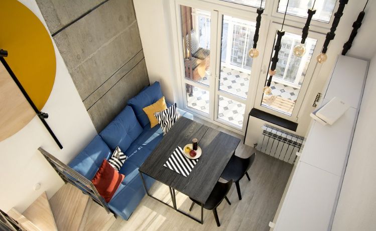 发现一位50岁阿姨的家,层高5米,卧室藏在上面,那叫一个高级