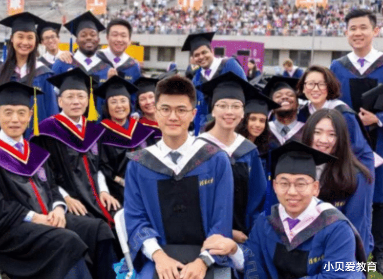 没有工作的一年|一份“北京街道办招聘名单”曝光，北大博士4个大字，让人不淡定