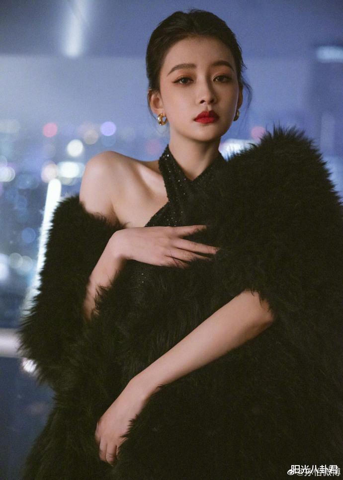 孙怡|孙怡点赞网友评论,亲自盖章与董子健仍有感情,离婚另有原因?