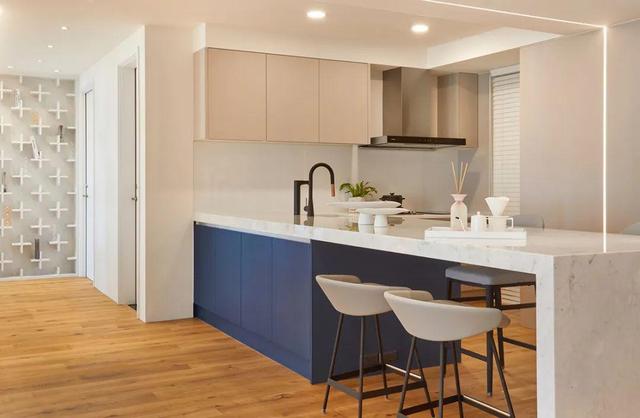 她真有眼光,把132㎡家装出了大平层的感觉,全屋没有一丝俗气