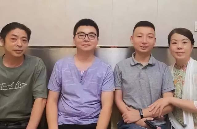 潘克律师被举报后激发斗志,称会支持许敏到底,网友对其寄予厚望
