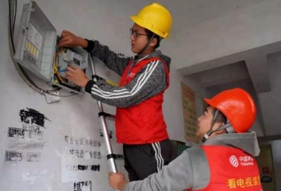 中国移动|中国移动终于“大方”了？10年没换号的老用户，将享有4大优惠