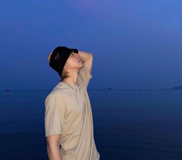 |泰星Bright认爱圈外女友:我们确实正在交谈,我只关注她一个人