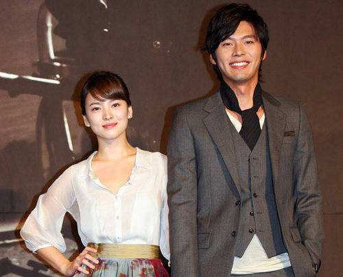 |宋慧乔恋爱史堪比电视剧 与李秉宪玄彬都曾恋爱 浪漫满屋清纯迷人