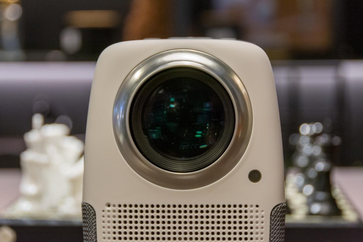 工業機器人|干掉電視？千元級泰捷WEBOX T1S投影儀 會有怎樣的體驗 帶你去看看