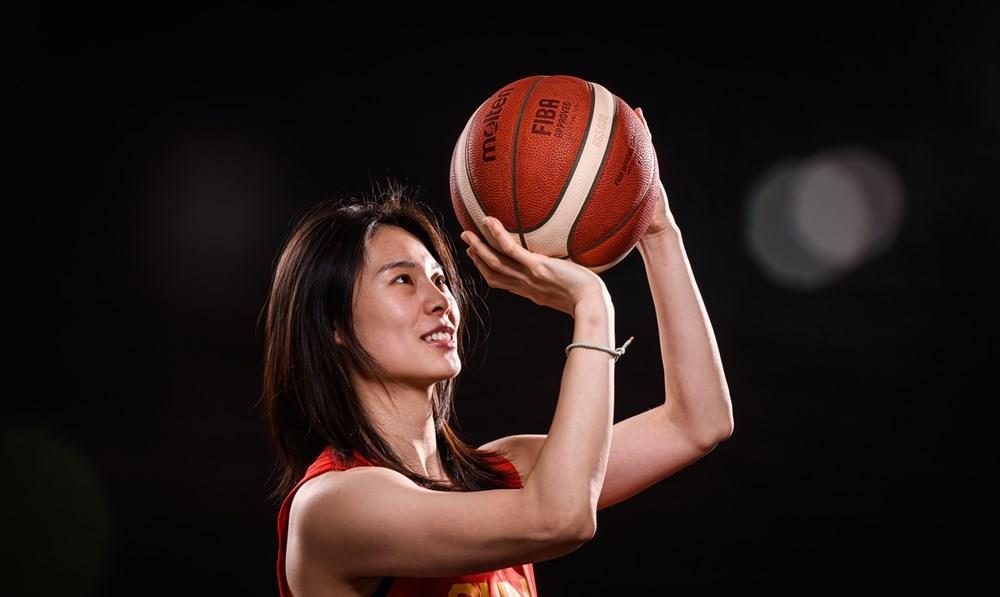 黄思静|黄思静狂砍30分7板6助，从奥运会“罪人”到世预赛赛区MVP