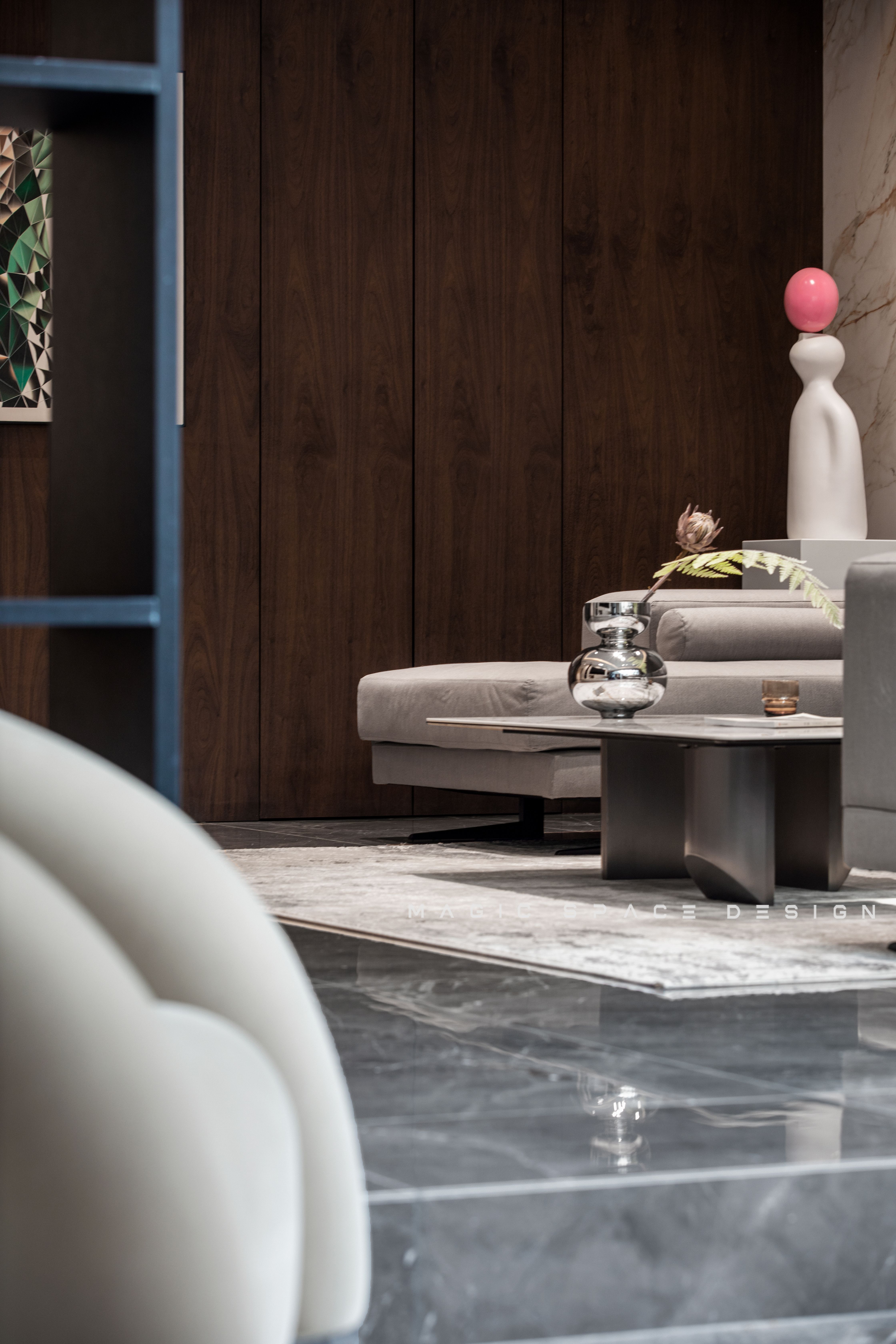 437㎡多层复式,把家里能拆的墙全拆了