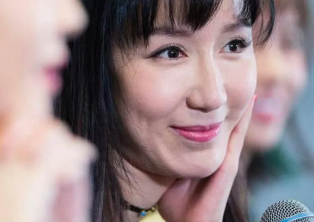 电视剧|馒头脸、通天鼻、锥子下巴，为什么剧中的“科技脸”越来越多？