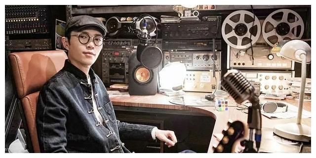 方大同|香港唯一不唱粤语的歌手，巅峰之时悄然退隐，他却说是为了梦想？