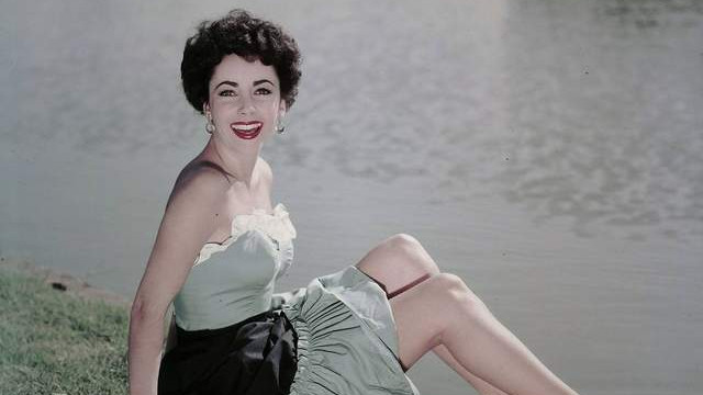 伊丽莎白·泰勒|世界头号美人：一生寻觅真爱，8段婚姻7任丈夫，遗产6亿却不幸福